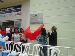 Umburatiba recebe Farmácia de Minas