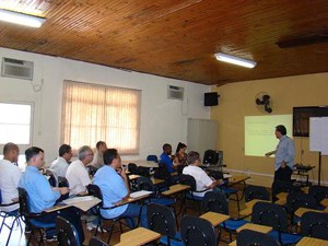 Comissão Permanente de Combate à Dengue da GRS Ubá realiza 1ª capacitação