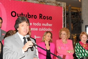 Estado ampliará número de mamografias para combater câncer