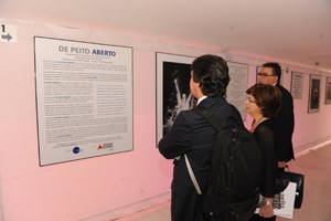 SES leva exposição de luta do câncer de mama à Cidade Administrativa