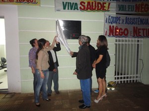 Poté recebe Farmácia de Minas