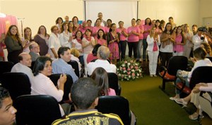 Emoção dá o tom do “Desfile Rosa”