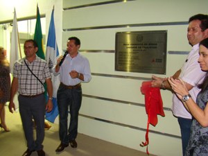 Paulistas inaugura unidade do Farmácia de Minas
