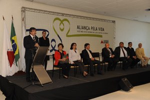Aliança pela Vida repassa recursos para combate ao abuso de drogas
