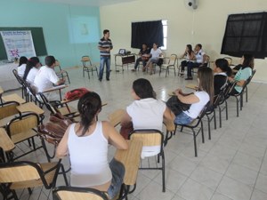 GRS Pedra Azul realiza oficina para implantar Comitê em Defesa da Vida em Itaobim