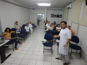 Ituiutaba capacita profissionais para manejo clínico da dengue
