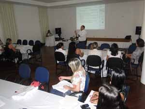 Maternidades recebem nova plataforma para teste rápido de HIV, sífilis e hepatites virais
