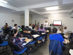 SES promove o 8º treinamento para Comissões de Combate à dengue em Valadares