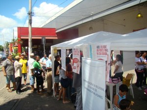 SES promove ações no Dia Mundial da Luta contra a AIDS em Valadares