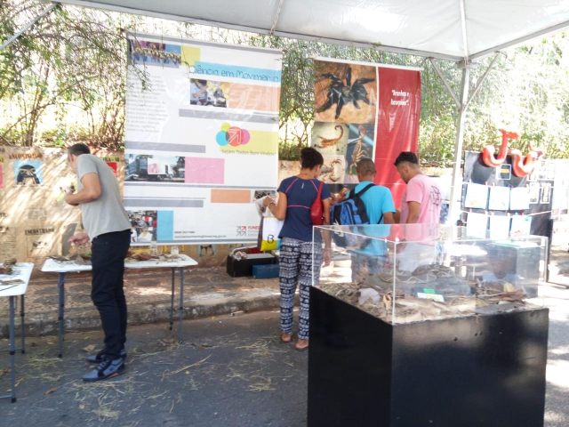 Ciencia em Movimento no Parque Municipal