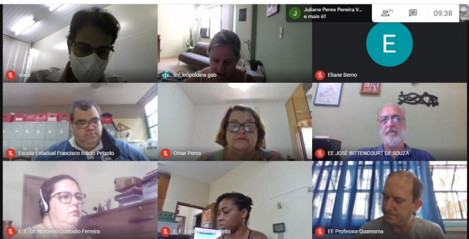 Reuniao educacao
