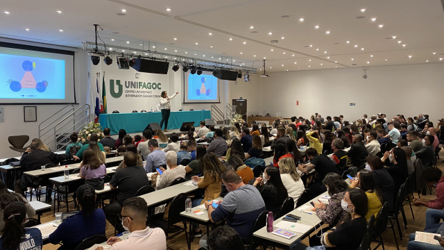Apresentação do Eixo: Epidemiologia, Controle de Vetores e Vigilância Laboratorial - Foto: Keila Lima