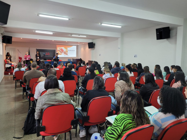 Treinamento de imunização da SRS Patos de Minas em João Pinheiro-MG - Foto: Laura de Oliveira Silva