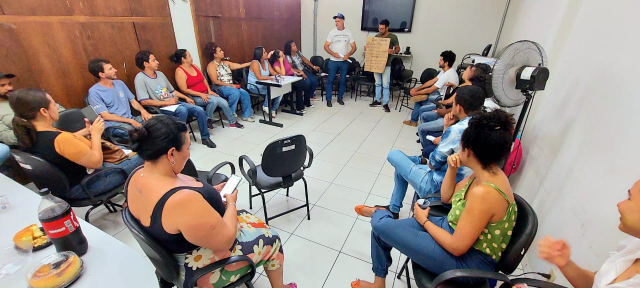 Ao final da qualificação, referências técnicas da GRS Pirapora, dos Municípios e da Coordenação Estadual de Vigilância das Arboviroses / Crédito: Gerência Regional de Saúde de Pirapora